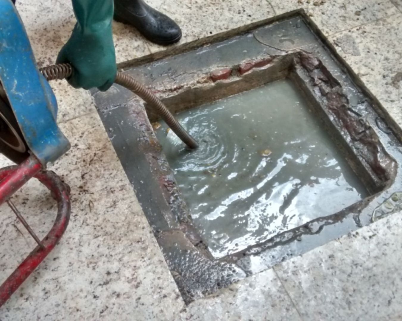 Desentupimento de Esgoto em BH